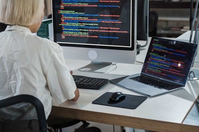 如何有效停止Windows 10的系統(tǒng)更新與服務
